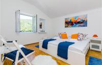Posteľ alebo postele v izbe v ubytovaní Stunning Home In Broce With Wifi