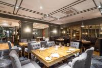 Posezení v ubytování Royal Cliff Beach Hotel Pattaya