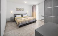 Posteľ alebo postele v izbe v ubytovaní 3 Bedroom Lovely Home In Porec