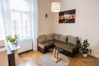 Posedenie v ubytovaní All In Apartman