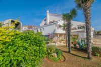 Ogród w obiekcie Apartments Punta & Vista in Krk