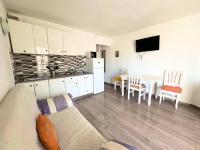 Kuchyň nebo kuchyňský kout v ubytování Apartsalou Bilbao