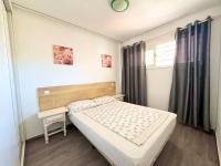 Postel nebo postele na pokoji v ubytování Apartsalou Bilbao