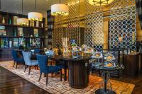 ヒルトン バンコク グランデ アソーク - Hilton Bangkok Grande Asokeにあるシーティングエリア