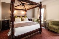 Best Western Royal Hotelにあるベッド