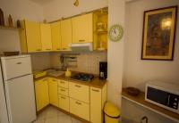 Kuchyňa alebo kuchynka v ubytovaní Apartments Daju