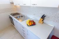 Kuchnia lub aneks kuchenny w obiekcie Apartments Zvone1