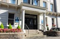 Best Western Royal Hotelの外観または入り口