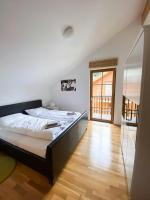 Posteľ alebo postele v izbe v ubytovaní Isabella 5 by SMR Rauris Apartments - inc Spa and near Gondola