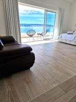 Posteľ alebo postele v izbe v ubytovaní 5 stars 2 bedrooms villa BLUE DREAM village Pisak Croatia
