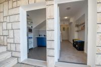 Kuchyň nebo kuchyňský kout v ubytování Apartments Ivan