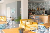 A seating area at La Via del Mare