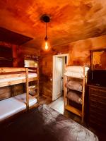 Łóżko lub łóżka w pokoju w obiekcie Western Apartments Sierra de Madrid