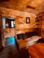 Część wypoczynkowa w obiekcie Western Apartments Sierra de Madrid