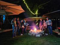 Oaspeți care stau la Alto Quiel Country