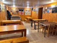 Sjónvarps- og/eða afþreyingartæki á Family Hotel Parnas 2250