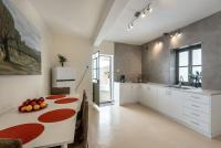 A kitchen or kitchenette at Casa Lion