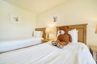 Comis Hotel & Golf Resortにあるベッド