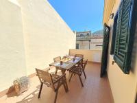 A balcony or terrace at Mirèa Apartment by Casa in mente