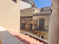 A balcony or terrace at Mirèa Apartment by Casa in mente