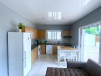 Kuchyň nebo kuchyňský kout v ubytování Tarracotta Villa 4 bedroom, near Ayia Napa