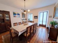 Posedenie v ubytovaní Maison La Pila