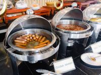 Mad på resortet eller i nærheden