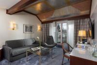 Posezení v ubytování Maritim Hotel Köln