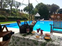 The swimming pool at or close to Posada Real Castillo del Buen Amor