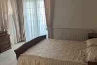 Postel nebo postele na pokoji v ubytování Luxury 3 bedroom sea -view villa