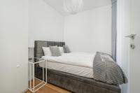 Posteľ alebo postele v izbe v ubytovaní Rent like home - Gwiaździsta 20