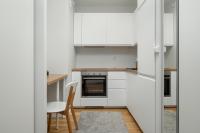 Kuchyňa alebo kuchynka v ubytovaní Rent like home - Gwiaździsta 20