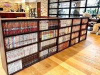ホテルにある図書室