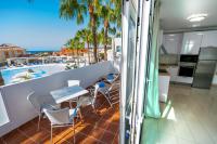 Kuchnia lub aneks kuchenny w obiekcie Bahia Calma Beach