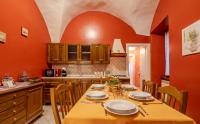 A kitchen or kitchenette at La Tela di Penelope