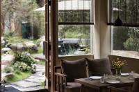 Κήπος έξω από το Chuanxing Yinli Hotel Chengdu Kuanzhai Alley Branch, with free welcome wine and afternoon tea