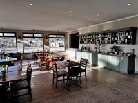 Nápoje v ubytování Flying Ostrich Guesthouse & Palmrest Farmstall