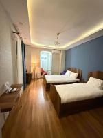 Postel nebo postele na pokoji v ubytování La Vien Hotel Old City