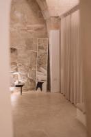 Posteľ alebo postele v izbe v ubytovaní La Cammara al Duomo Lecce Luxury Apartment