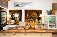 Jídlo v hotelu nebo okolí