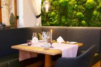 Posezení v ubytování Berghotel Schlossanger Alp