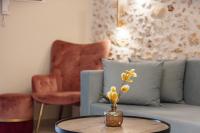 Posedenie v ubytovaní Philikon Luxury Suites
