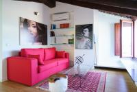 A seating area at Valencia Luxury - Boutique Redonda