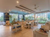 Restaurace v ubytování Moustache Rishikesh Luxuria