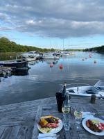 Udsigt til en flod der løber i nærheden af vandrehjemmet