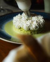 Jídlo v hotelu nebo okolí