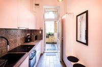 Kuchyňa alebo kuchynka v ubytovaní BpR Szondi Cozy Apartment