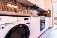 Kuchyňa alebo kuchynka v ubytovaní BpR Szondi Cozy Apartment