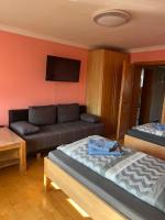 Posteľ alebo postele v izbe v ubytovaní Apartment Elena