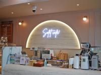 Jídlo v hotelu nebo okolí